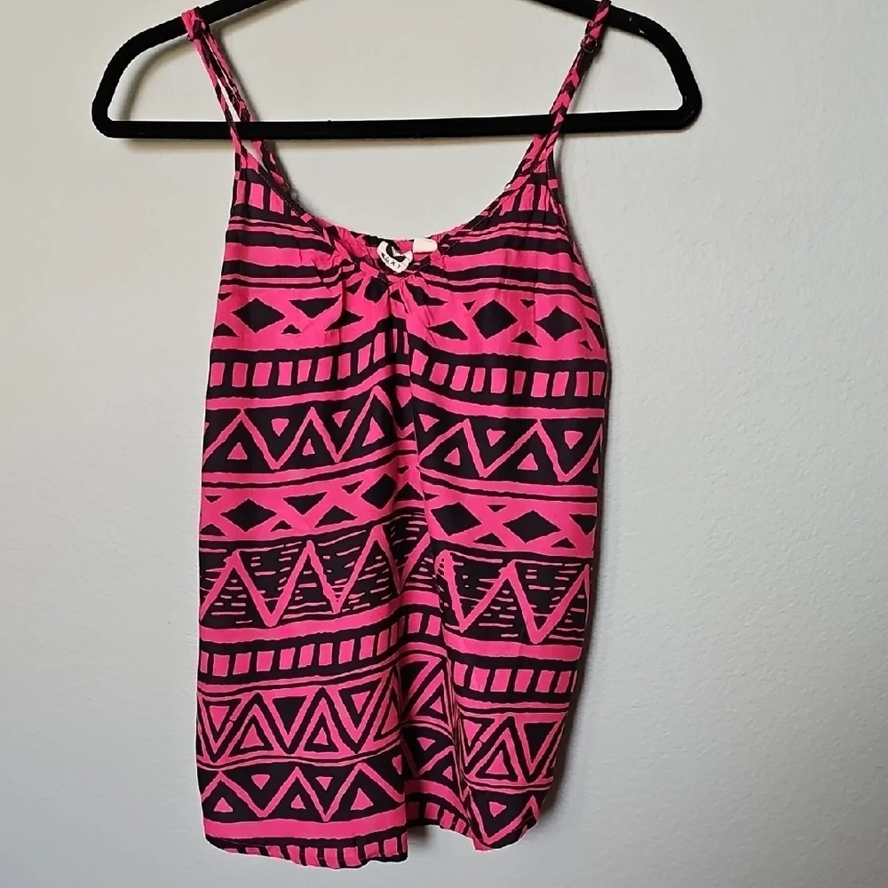 Roxy Stranger Things Vibe Pink and Black Geometric Tank Top Large
